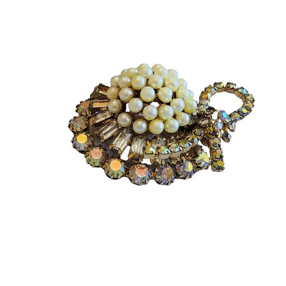 Vintage High Domed Faux Pearls Rhinestone Possibly Austria Brooch (A1708) - Picture 4 of 6
